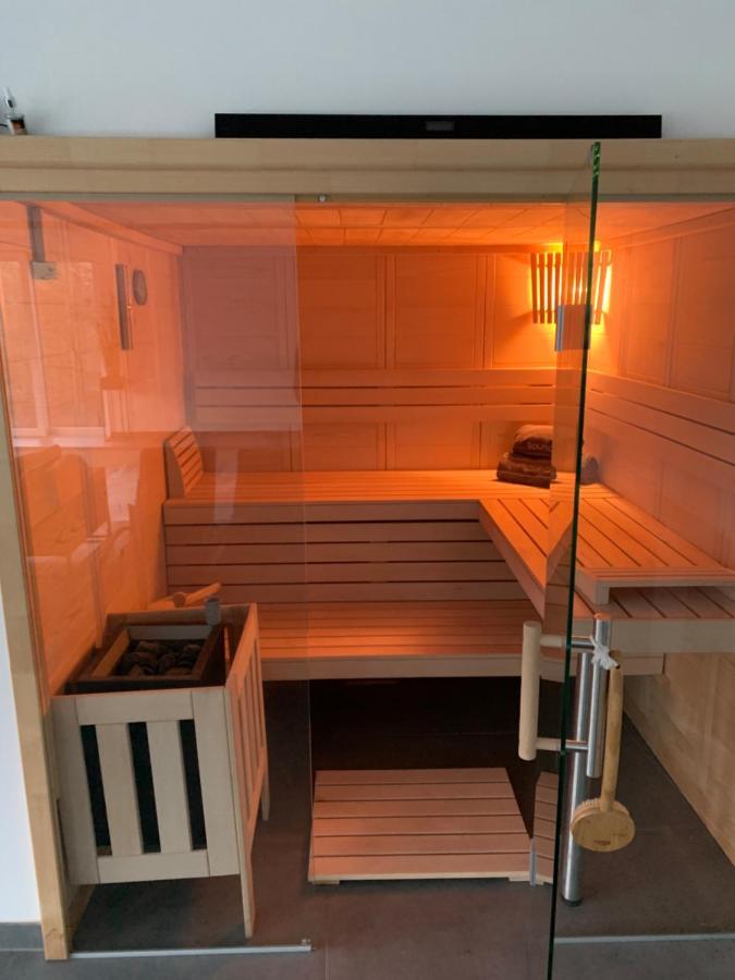 Apartman S Bazenem A Saunou カダニ エクステリア 写真