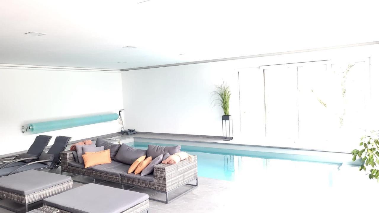 Apartman S Bazenem A Saunou カダニ エクステリア 写真