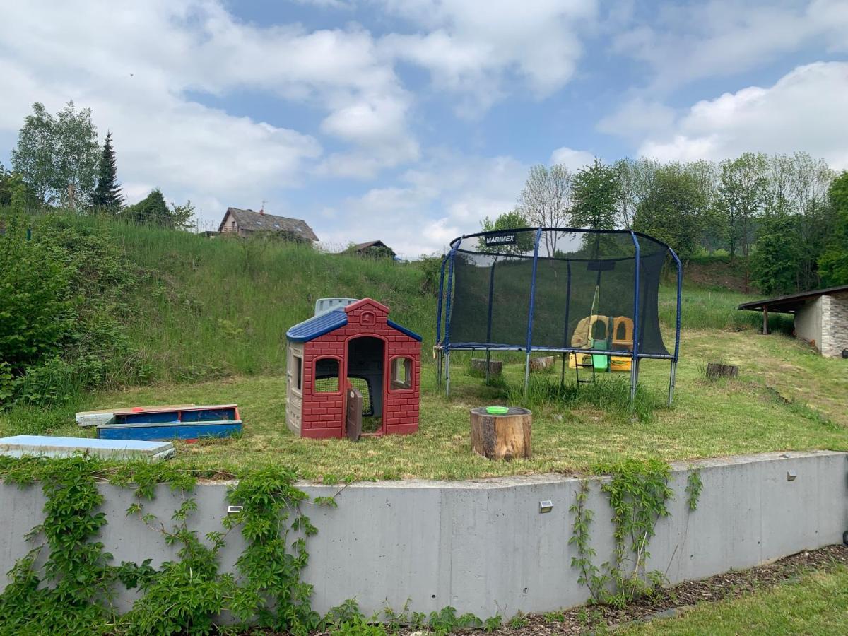 Apartman S Bazenem A Saunou カダニ エクステリア 写真