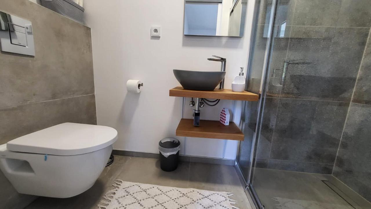 Apartman S Bazenem A Saunou カダニ エクステリア 写真