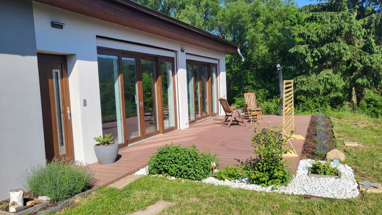 Apartman S Bazenem A Saunou カダニ エクステリア 写真